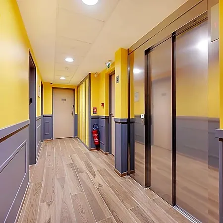 Hotel Charming With Rooftop - 2p - Vanves 3*