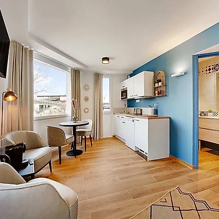 Charming With Rooftop - 2p - Vanves Hotel 3*